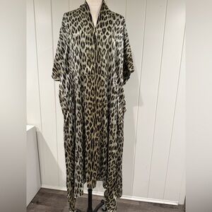 Beautiful Oversized Leopard-print Silk-satin Midi
Dress In Neutrals